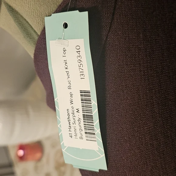 NWT 41 Hawthorn  Long Sleeve Rich Burgundy Top Sz. M - Picture 10 of 15